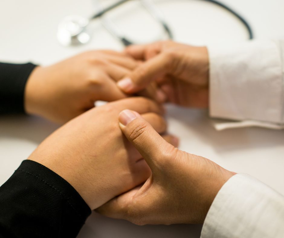 Cum să vorbești cu cei mici despre pierderea unei persoane apropiate